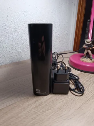 Disco Duro 4TB WD Elements - ¡Estado Impecable!
