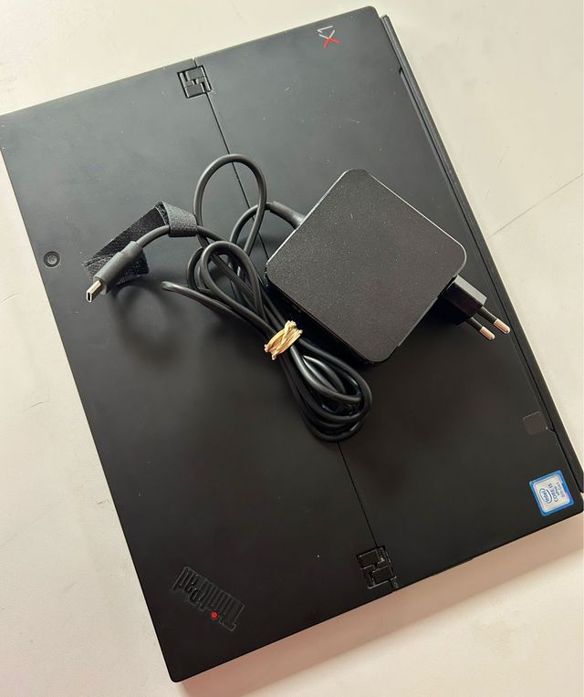 Lenovo X1 Carbon I5-8350U CPU 1.70GHz - miniatura 3