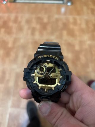 Reloj Casio G-Shock Negro y Dorado
