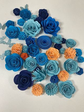 Flores de Papel Pequenas - Azul e Laranja