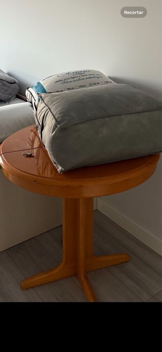 Mesa auxiliar madera