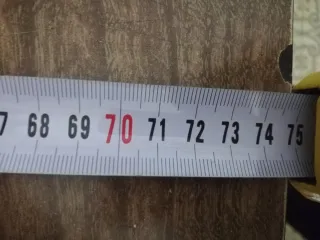 Mesa de oficina vintage con llave