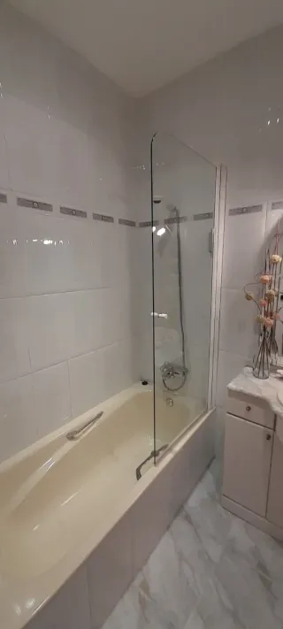 Mueble, sanitarios y complementos