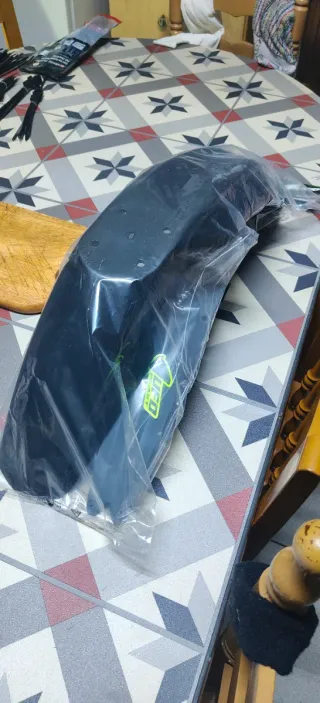 Guardabarros delantero