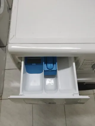 LAVADORA MARCA BOSCH Serie 4 de 8kg