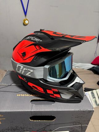 Casco Moto Enduro/Motocross Negro y Rojo