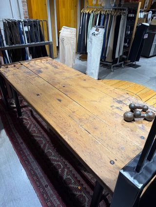 Mesa madera maciza reciclada