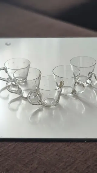 Lote 5 mini tazas cristal y 3 copas