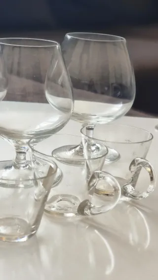 Lote 5 mini tazas cristal y 3 copas