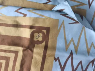 Foulard fantasia geometrica