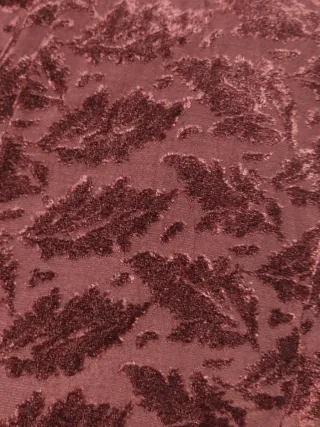 Vestido largo marrón/vino con estampado