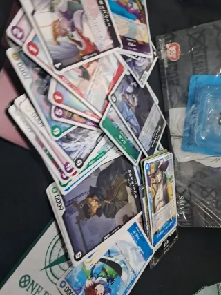 Lote Cartas One Piece + Figura Kobi