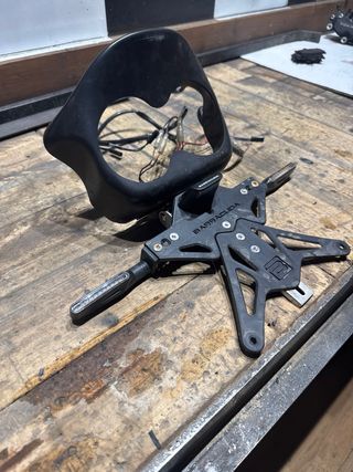 Portamatriculas Barracuda Suzuki GSR 600