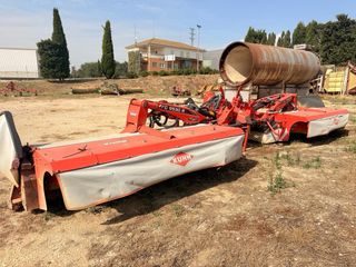 Segadora Triple Kuhn FC 9530 R