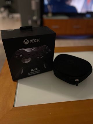 Mando Xbox Elite Series 1+ Estuche , nuevo
