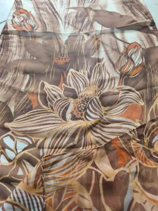 Sciarpa in seta beige e marrone