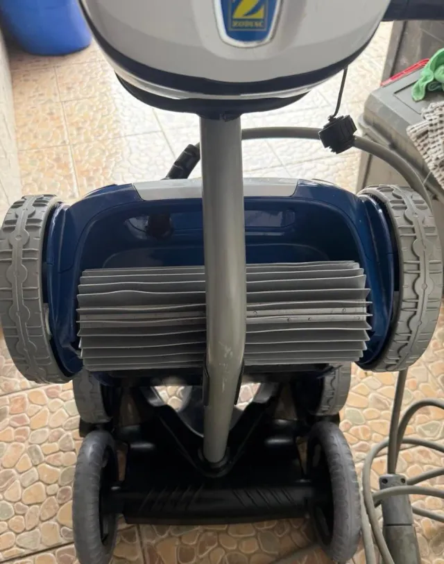 Robot Limpiafondos Piscina Zodiac vortex 4WD RV538