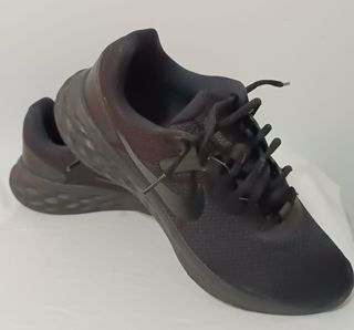 Tenis Nike Running Negros