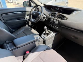 Renault Grand Scenic 7 PLAZAS