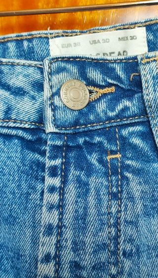 Bermuda Vaquera Rotos Hombre Pull&Bear Talla 38