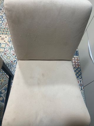 2 Taburetes altos de tela y madera