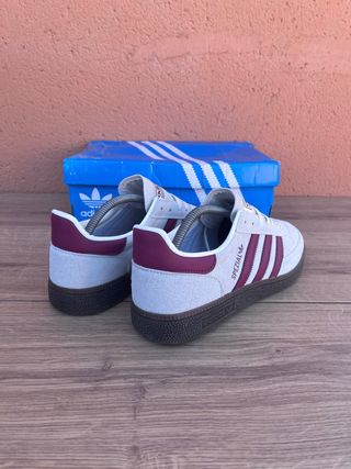 Zapatillas Adidas Handball Spezial Talla 42 nuevas