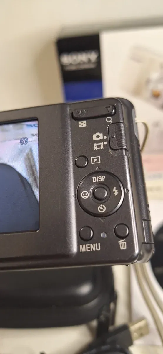 Sony Cyber-shot DSC-S2000 Cámara Digital 10.1MP