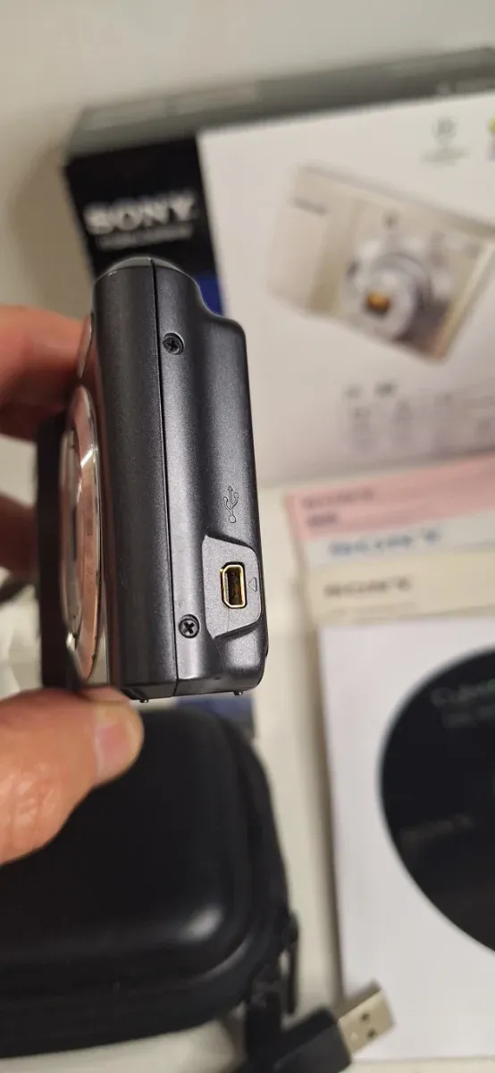 Sony Cyber-shot DSC-S2000 Cámara Digital 10.1MP