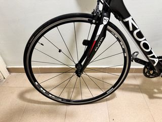 Bicicleta KUOTA Korsa Carbono