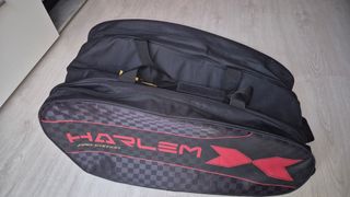 Paleteros y mochilas de pádel nuevos y usados.