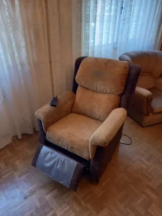 Sillón eléctrico reclinable