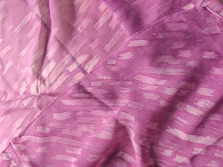 Foulard in seta rosa e viola