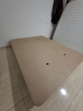 Cama 150x190 completa (base tapizada + colchón)