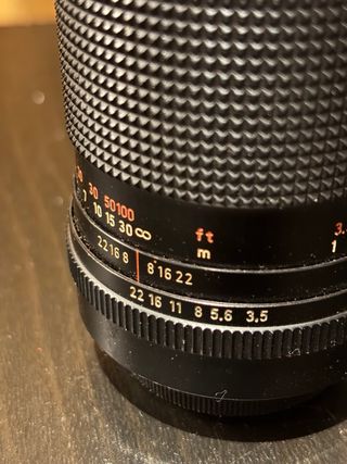 Objetivo Carl Zeiss Jena DDR 135mm f/3.5