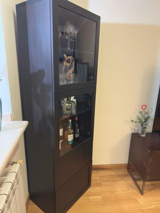 Vitrina expositora cristal y madera