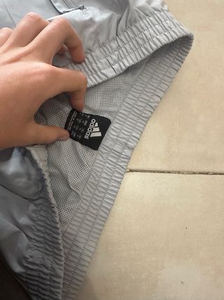 Pantalón Adidas Retro Gris