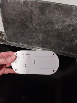 Despertador Digital ELBE con Alarma