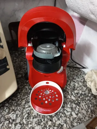 Cafetera Bosch Tassimo Happy Roja
