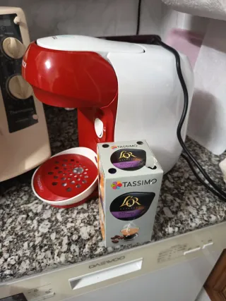 Cafetera Bosch Tassimo Happy Roja