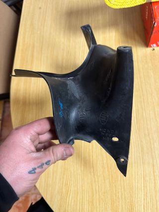 Tapa marcador Honda CBR 600 F4 PC35