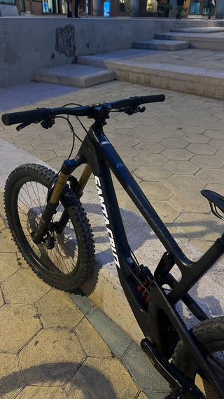 Santa Cruz Nomad v5 2021