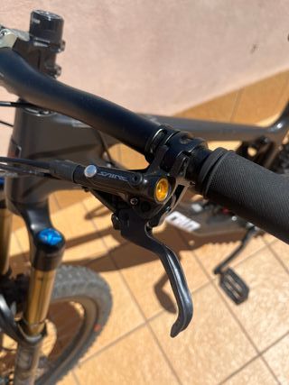 Santa Cruz Nomad v5 2021