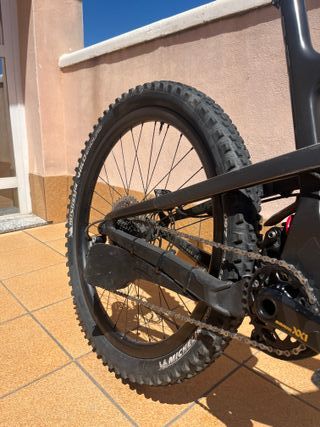 Santa Cruz Nomad v5 2021