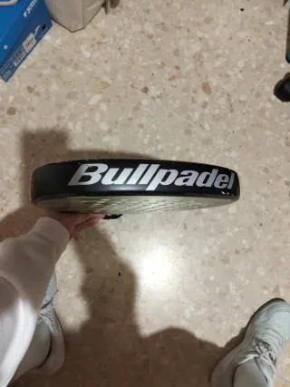 Pala de pádel Bullpadel SKYPOWER