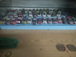 Lote 90 Coches a escala 1:43