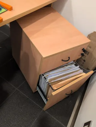 Mesa de oficina/escritorio madera y metal