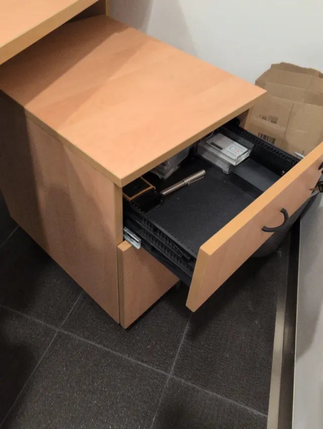 Mesa de oficina/escritorio madera y metal