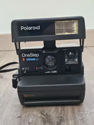 Cámara Polaroid OneStep CloseUp