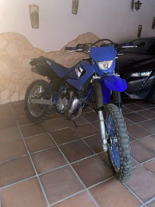 Yamaha DT 125 RE Enduro Azul