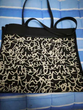 Bolso shopper Desigual negro y blanco